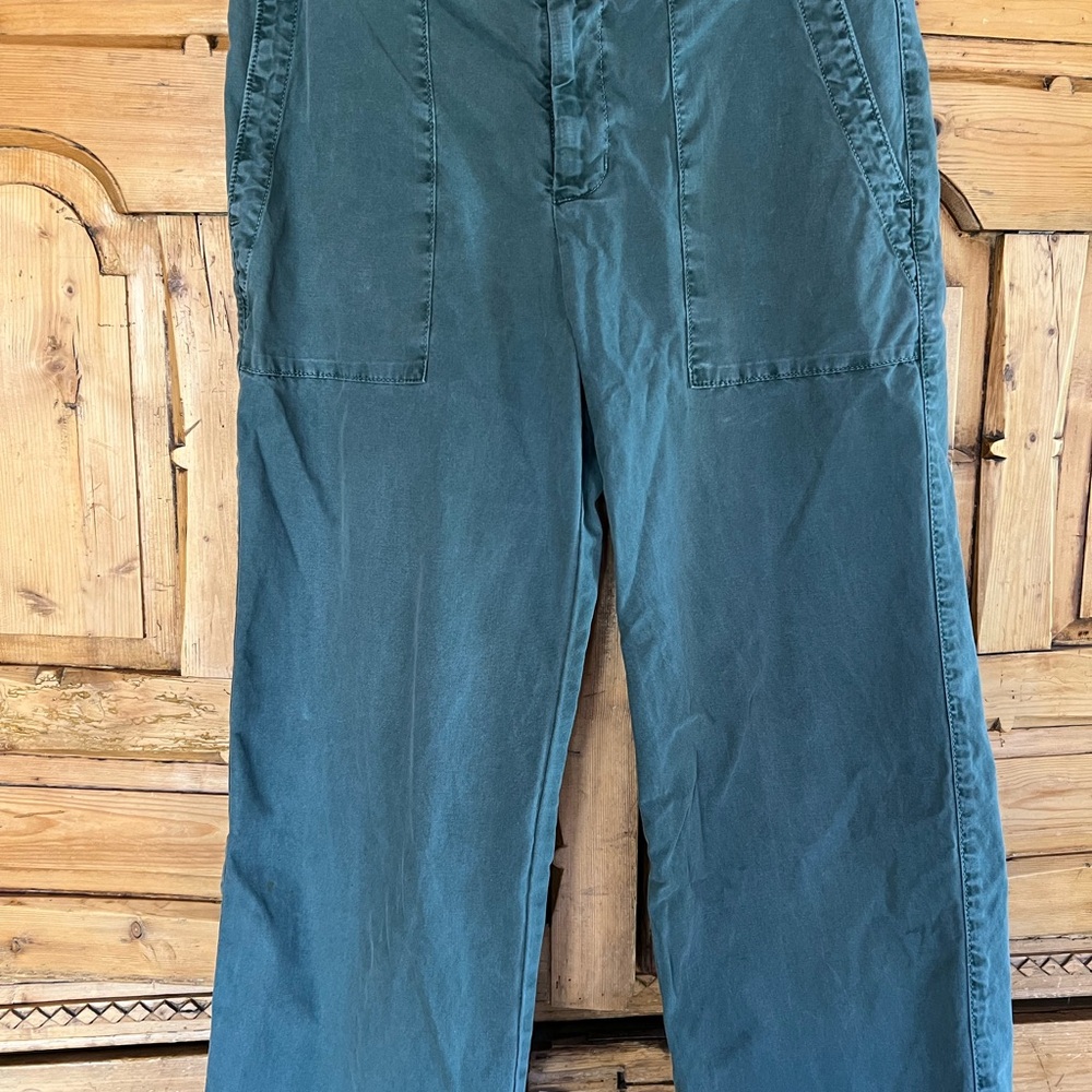 Women’s olive green cargo pants